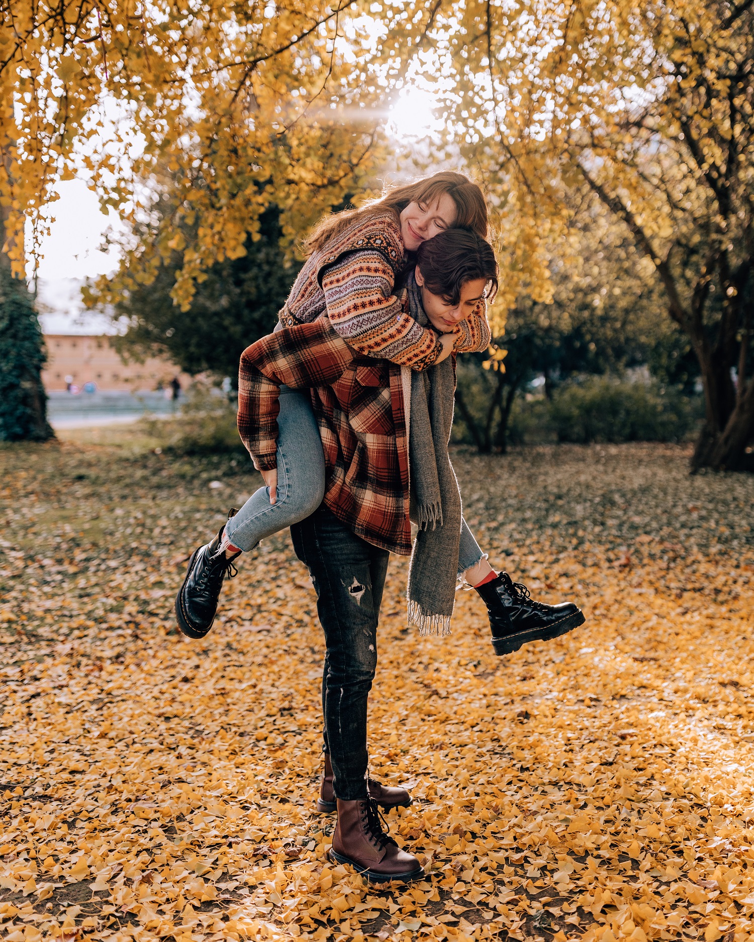 photos/couples/autumn_4.jpg